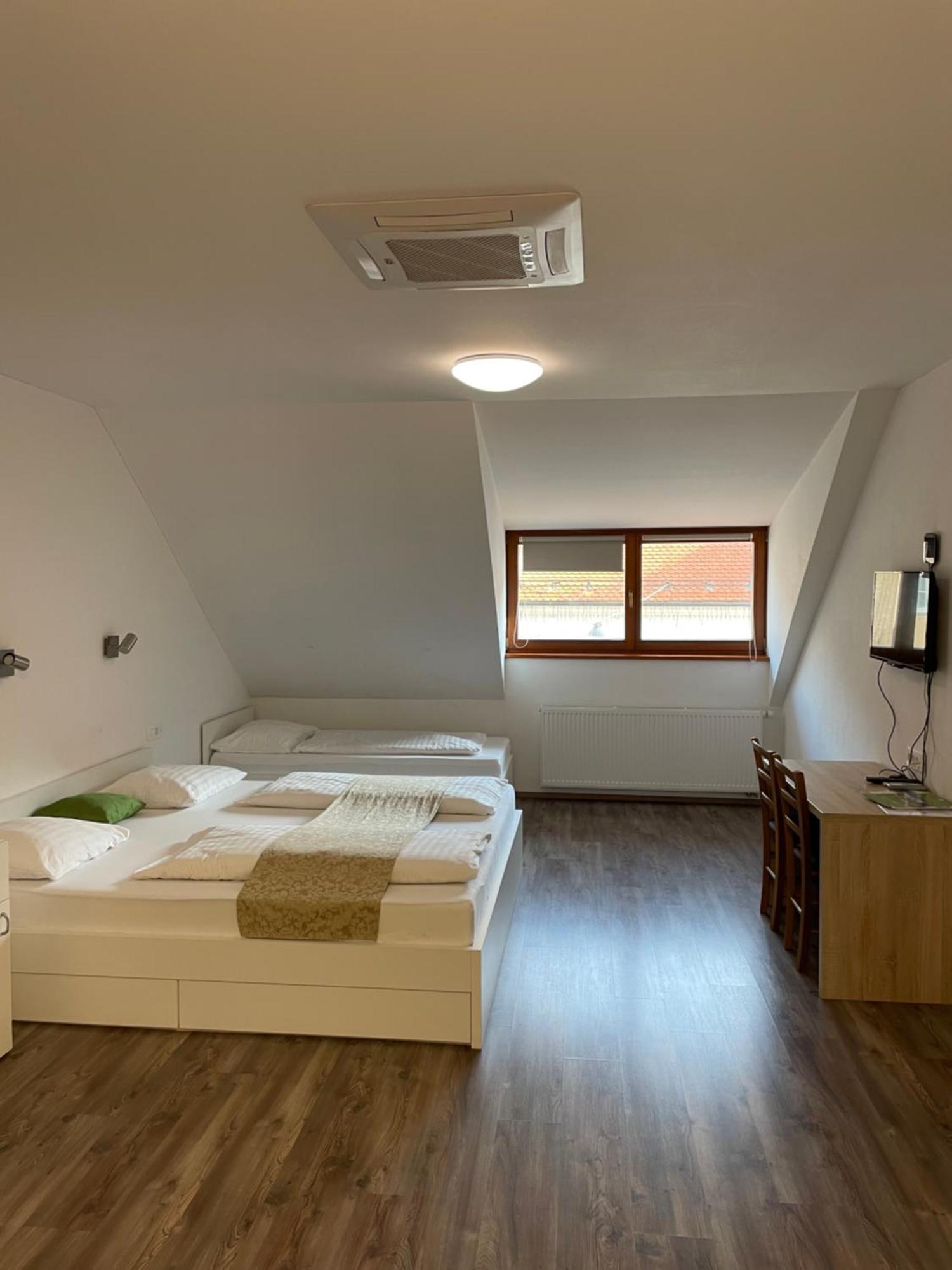 Guesthouse Stari Mayr Kranj Exterior foto